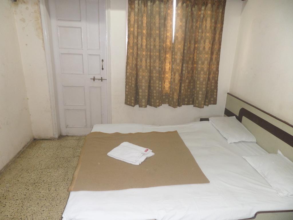 Hotel Shilpa Nashik Habitación foto